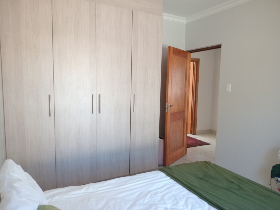 To Let 3 Bedroom Property for Rent in Kraaibosch Western Cape